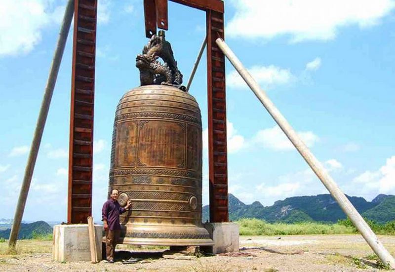 Kỷ lục của chùa về chuông đồng lớn nhất