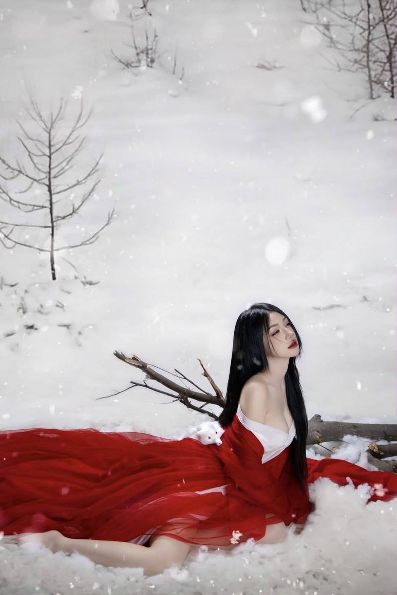 Tran-Ha-Linh (6)