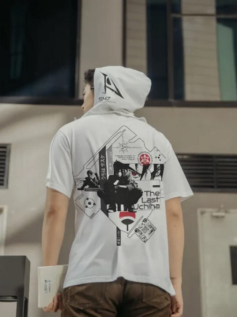 Hoodie oversize của Root Rotation có kiểu dáng trẻ trung, thiết kế bắt mắt