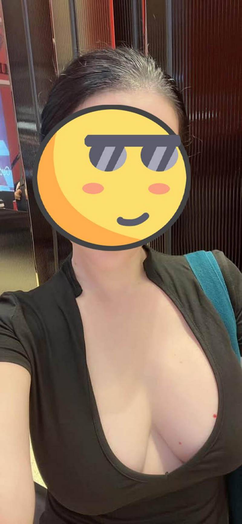 Nữ Tổng Tài Sài Gòn Bị Thằng Em Bán Clip Thay Đồ Lên Web Đen, Troll Lại: "Cảm Ơn Mày Giúp Tao Nổi Tiếng Miễn Phí!"